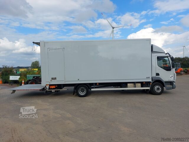 Vrachtwagen met bakwagen DAF LF 45