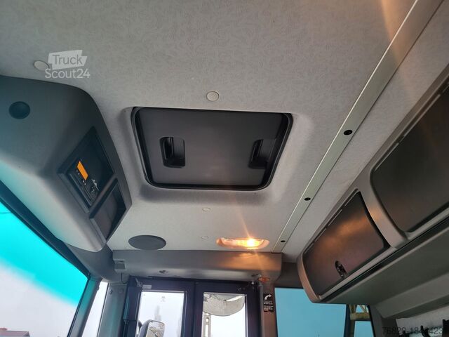 Сміттєвоз Mercedes-Benz Econic