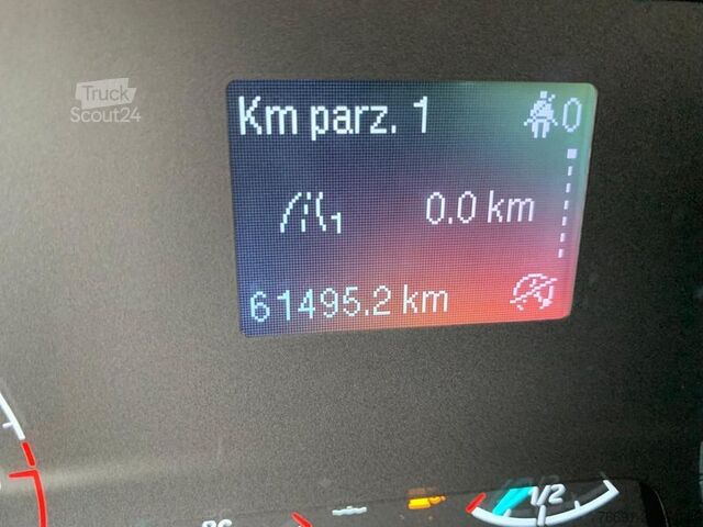 Kombijevsko vozilo Ford Connect 220 Combi -  5 posti  -