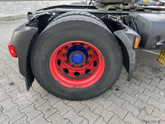 Standard-SZM DAF CF 400 FT Space Cab / 945 dkm / Smart Tacho V2 ...