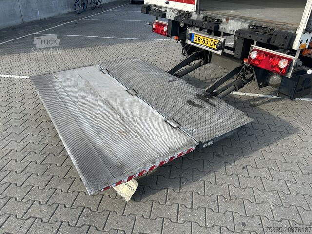 Maleta Schmitz Cargobull SCB S3B / Box / Loadlift / 2x Liftas / APK 03-27