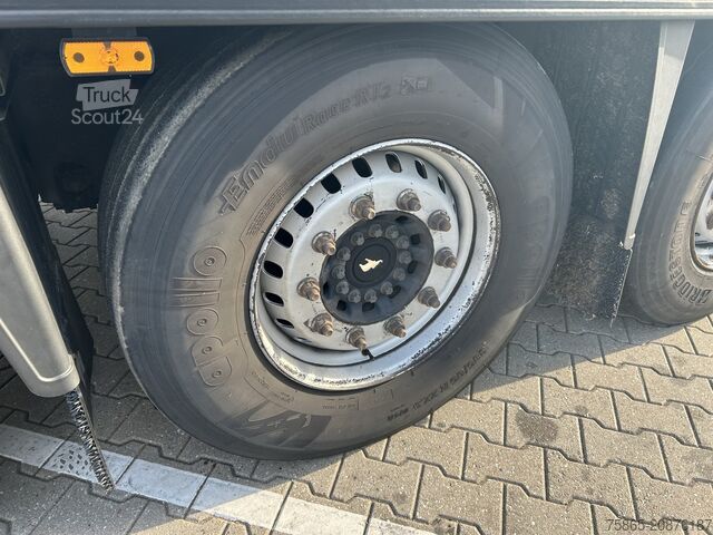 Maleta Schmitz Cargobull SCB S3B / Box / Loadlift / 2x Liftas / APK 03-27