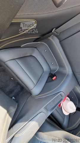 Furgone FERRARI Portofino