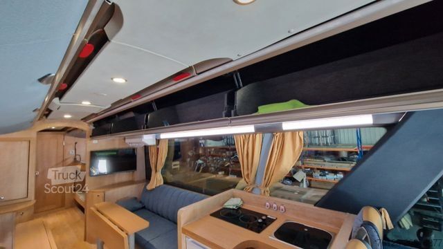 Kombi/kamping vozilo Neoplan Starliner 2 XXL Wohnbus Setra