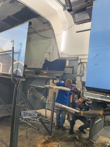 Kombi/kamping vozilo Neoplan Starliner 2 XXL Wohnbus Setra