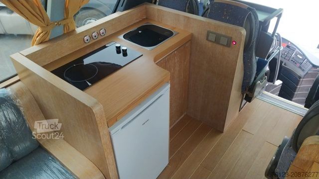 Kombi/kamping vozilo Neoplan Starliner 2 XXL Wohnbus Setra