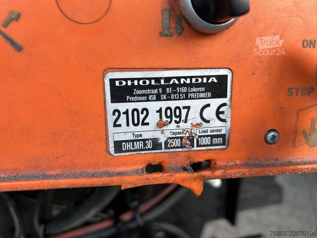 Kufr Kässbohrer Maxima XJ2 / Box / Laadklep 2500 kg / Liftas