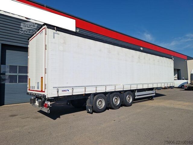 Puoliperävaunu Schmitz Cargobull TAUTLINER