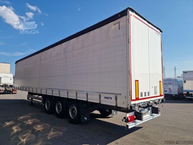 Puoliperävaunu Schmitz Cargobull TAUTLINER