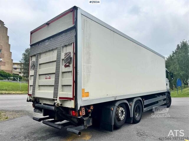 Valise MAN TGS 26.400 6x2 Box truck w/ Full side opening. WAT