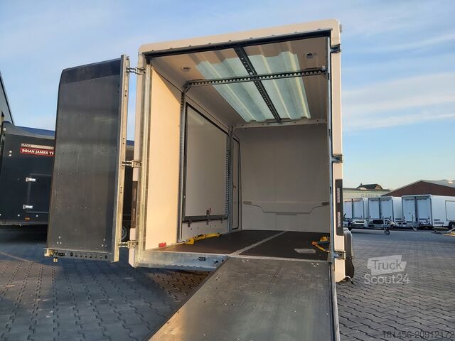 Remolque caja Brian James Trailers schöner Box Van Flügeltürer