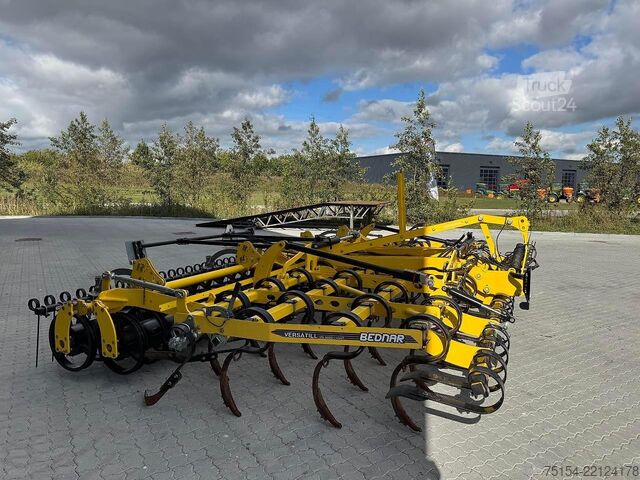 Cultivador Bednar VERSATIL - 6000