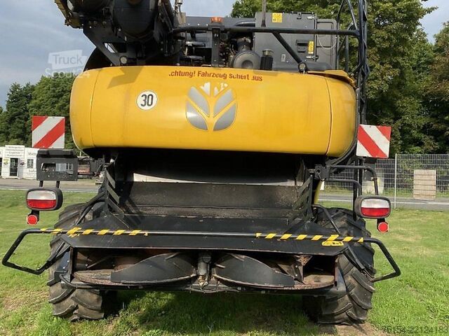 Kombajn sklízecí New Holland CR 9.90