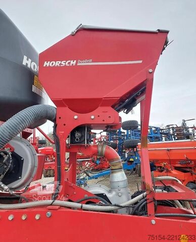 Grade combinada Horsch Focus 6 TD mit DuoDrill