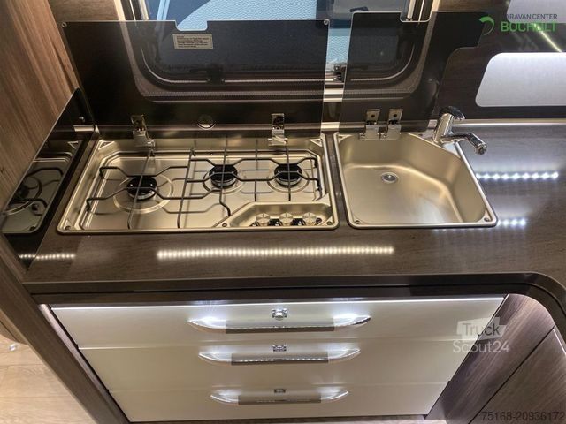 Lakókocsi HOBBY Prestige 560 FC Modell 2026