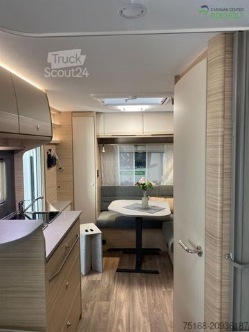 Rulotă FENDT Bianco Activ 465 SGE Modell 2026 / 1800 kg / Sav