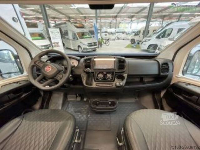 Karavan CHALLENGER Van V210 Sport Edition Solaranlage