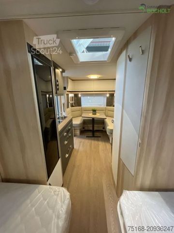 Lakókocsi HOBBY De Luxe 495 UL IC-Line 1800 kg / Mover / ETS