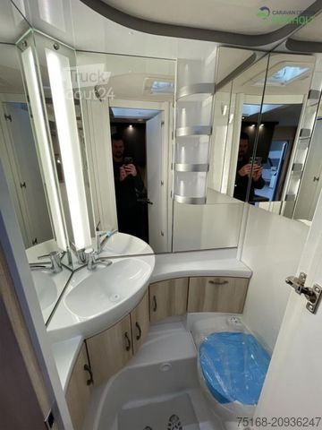 Lakókocsi HOBBY De Luxe 495 UL IC-Line 1800 kg / Mover / ETS