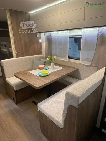 Lakókocsi HOBBY Excellent Edition 545 KMF Modell 2026