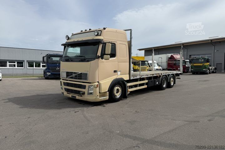 Camion plateau Volvo FH12-460 6x2 Brücke / Swiss-Vehicle