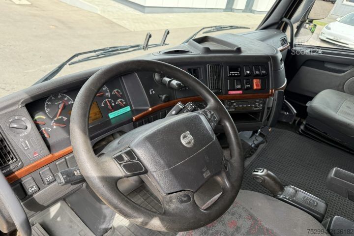 Camion plateau Volvo FH12-460 6x2 Brücke / Swiss-Vehicle