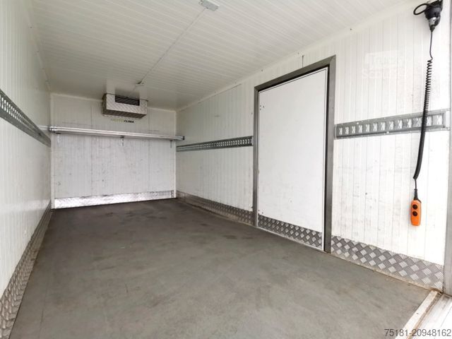 Ledusskapja furgons PEUGEOT Boxer 2.0HDI/120kw KÜHLKOFFER 8PAL/ LUFT/ LBW