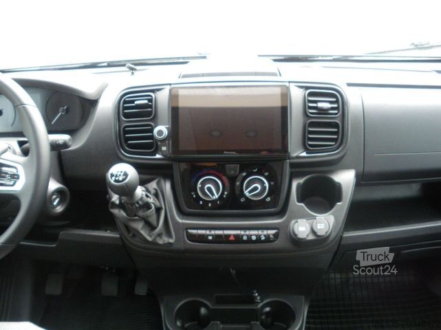 Daļēji integrēta kemperis ORANGECAMP /Knaus T 740 EB -TV-SAT-NAVI-MARKISE-HUBBETT