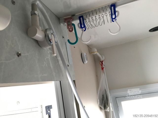 Karavan/obytný vůz  Individualausbau*Allrad*Autrak*