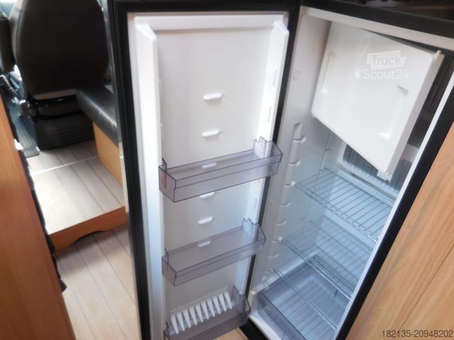 Daļēji integrēta kemperis ORANGECAMP /Knaus T 740 EB-AUTO-SOLAR-NAVI-TV--MARKISE-RADI