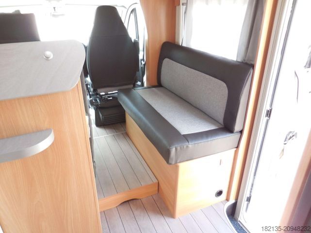 Daļēji integrēta kemperis ORANGECAMP /Knaus T 680 FB Edition Salt