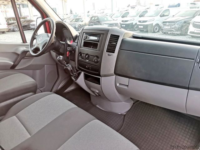 Ван с висока покривка VOLKSWAGEN Crafter 2.0TDI/103KW MAXI / 6 SITZE