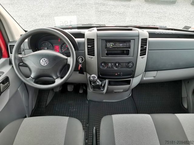 Ван с висока покривка VOLKSWAGEN Crafter 2.0TDI/103KW MAXI / 6 SITZE