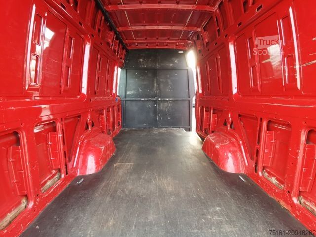 Ван с висока покривка VOLKSWAGEN Crafter 2.0TDI/103KW MAXI / 6 SITZE