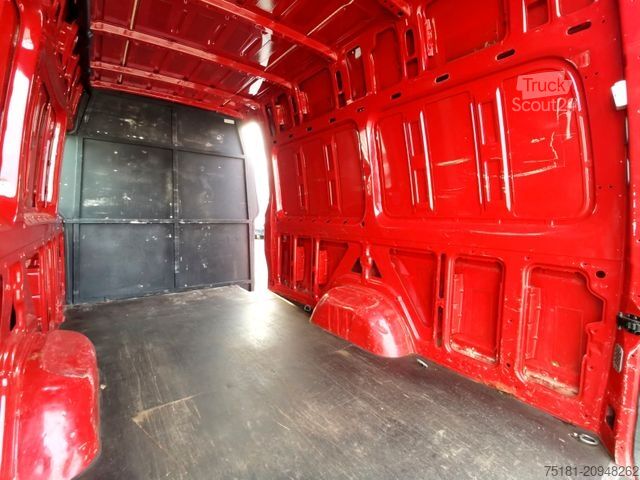 Ван с висока покривка VOLKSWAGEN Crafter 2.0TDI/103KW MAXI / 6 SITZE