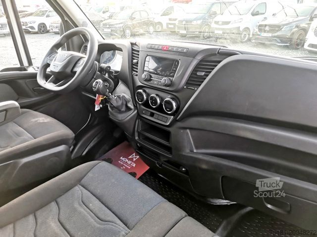 Skříňová dodávka IVECO Daily 35C16/3.0 KOFFER 8 PAL/ LBW/ KLIMA/ TEMP.