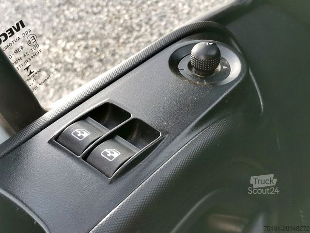 Skříňová dodávka IVECO Daily 35C16/3.0 KOFFER 8 PAL/ LBW/ KLIMA/ TEMP.