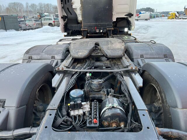 Standart traktör MAN TGX 28.580 6x2 GCW 76 ton / HYDRAULICS / INTARD...