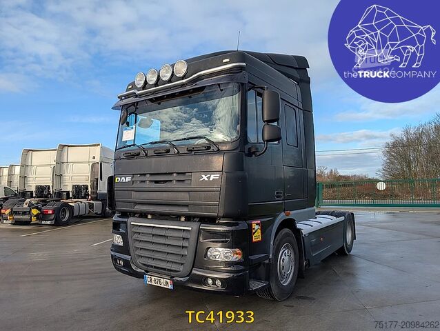 Standartinis-SZM DAF XF 105 460