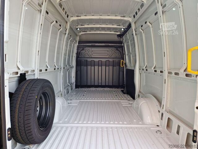 Fourgon Iveco Daily