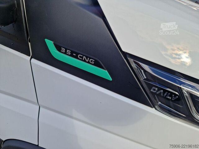 Fourgon Iveco Daily