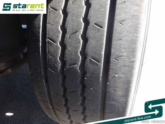 Hladilna polprikolica KRONE Carrier Vector 1950 Doppelstock Liftachse