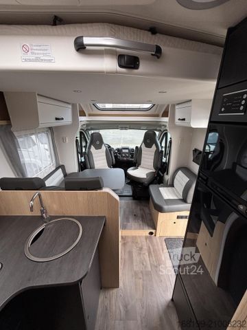 Polintegriran avtodom SUNLIGHT Adventure T 68 Adventure Edition