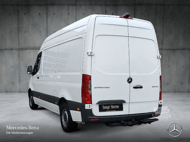 Kombi z visokim stropom Mercedes-Benz Sprinter 319 CDI KA Hoch AHK 2,8t+Regal+Klima