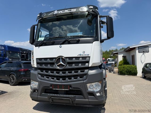 LKW-Fahrgestell MERCEDES-BENZ Arocs 3445 Fahrgestell 8X2/RECHTSLENKER/Retarder