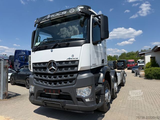 LKW-Fahrgestell MERCEDES-BENZ Arocs 3445 Fahrgestell 8X2/RECHTSLENKER/Retarder