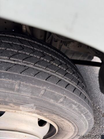 Pick-up van Mercedes-Benz Atego Atego 816 4 x 2