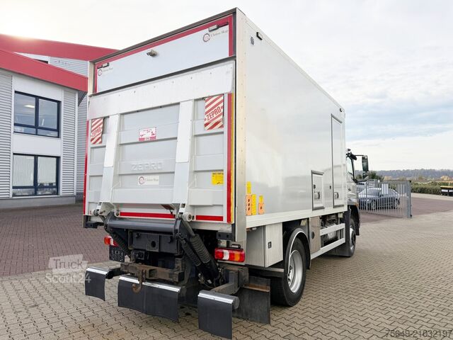 Camion caisson Mercedes-Benz Atego 1330 4x4 Atego 1330 4x4, Iso-Koffer mit Heizung, LBW