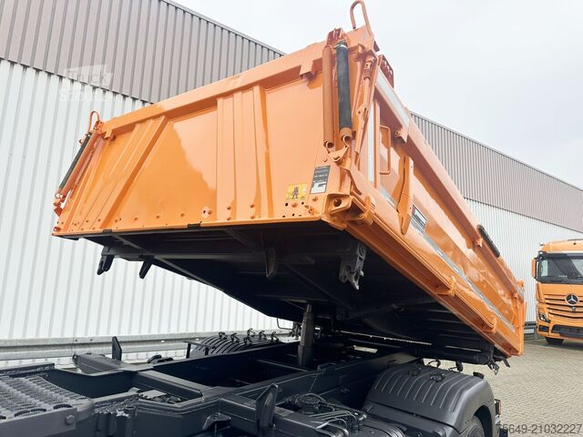 Camion ribaltabile trilaterale Mercedes-Benz Atego 1624 AK 4x4 Atego 1624 AK 4x4, Winterdienstausstattung, AT-Motor