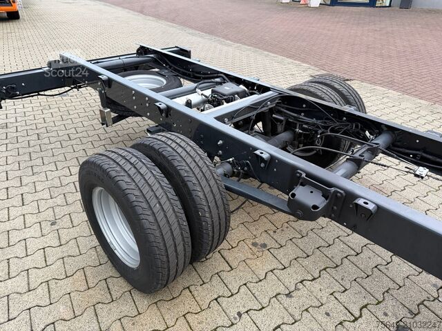 Telaio furgone Iveco Daily 72C18H/P DK 4x2 Daily 72C18H/P DK 4x2, Nebenantrieb